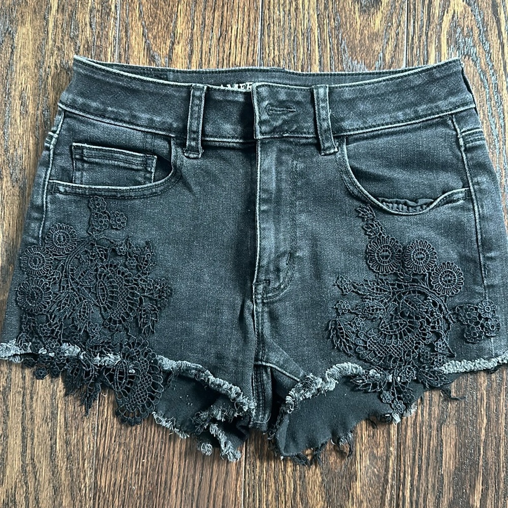 Short black